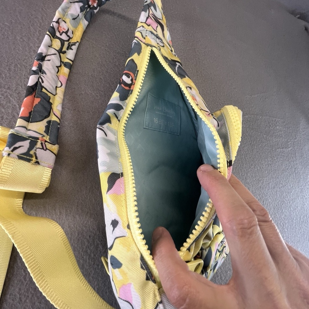 Vera Bradley Reactive Sling Backpack In Sunny Garden Print Yellow Multi VGUC - Picture 3 of 16